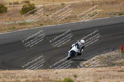 media/Apr-19-2025-AHRMA (Sat) [[3d98ca3309]]/Practice/Group 4/Turn 6/